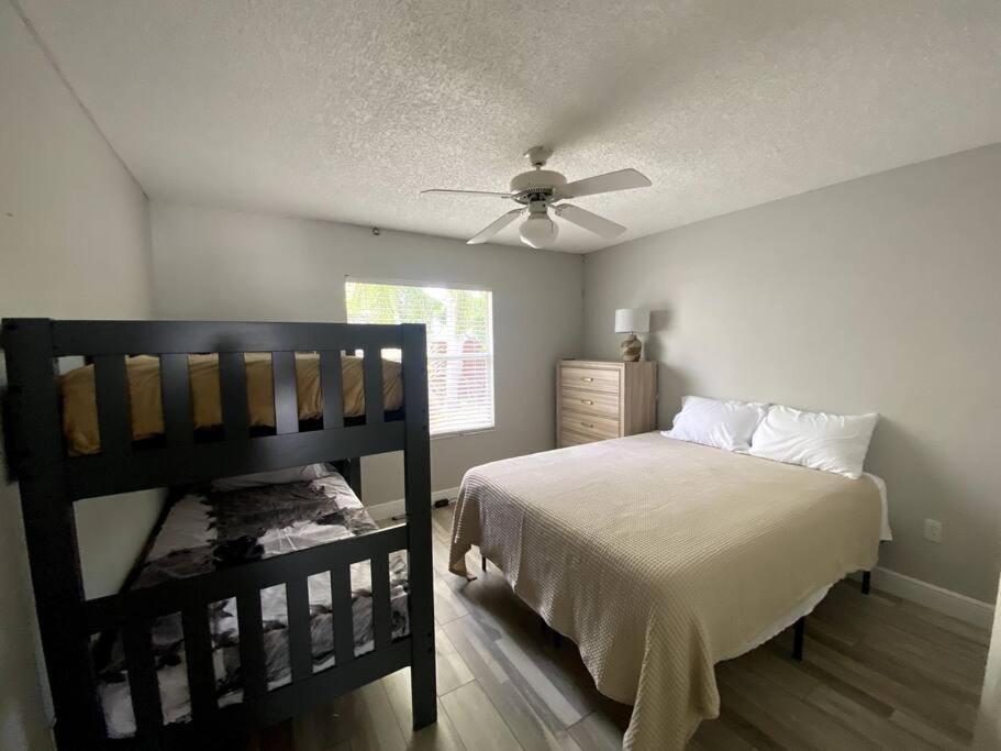 Вилла Casa Azul Sarasota Retreat Экстерьер фото